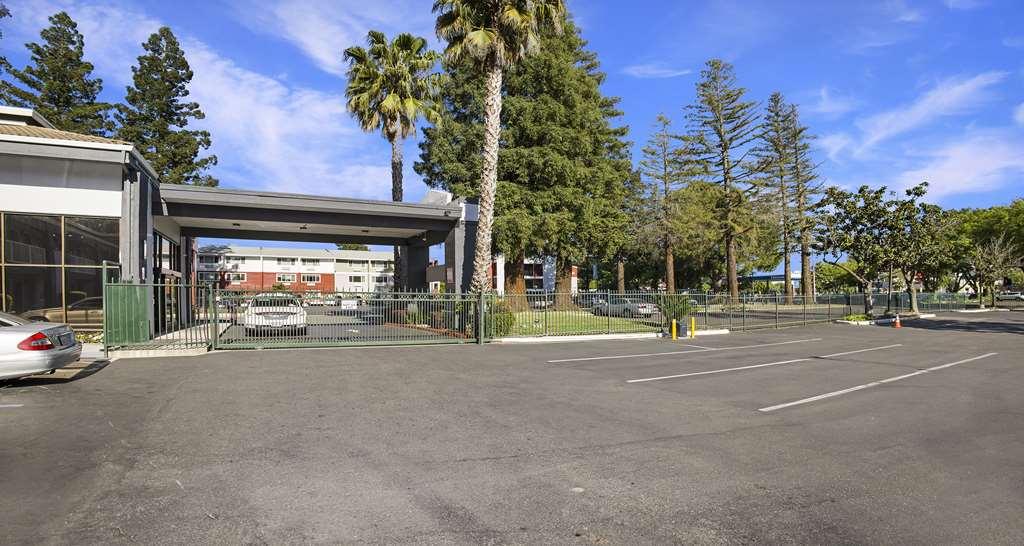 Surestay Plus Hotel By Best Western Sacramento North Extérieur photo