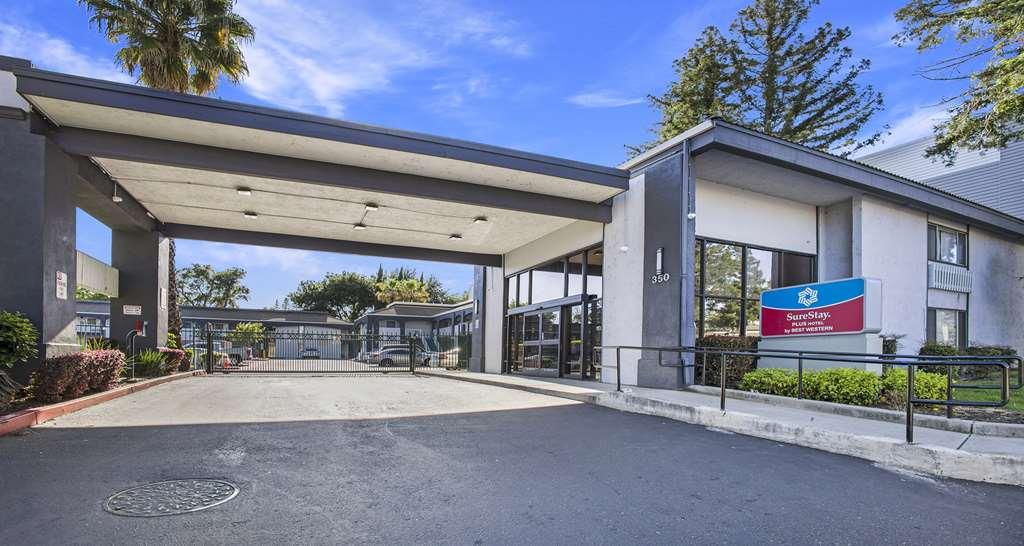 Surestay Plus Hotel By Best Western Sacramento North Extérieur photo