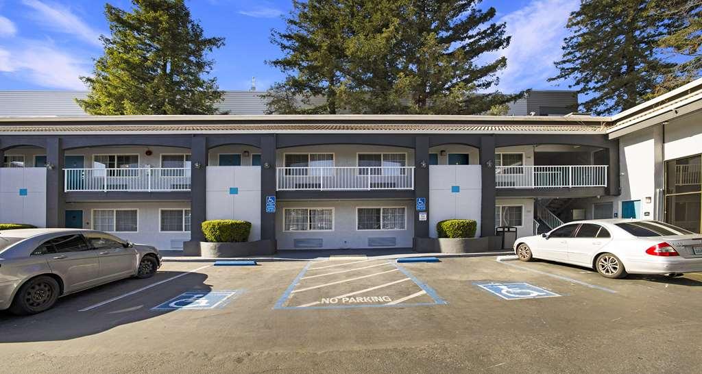 Surestay Plus Hotel By Best Western Sacramento North Extérieur photo