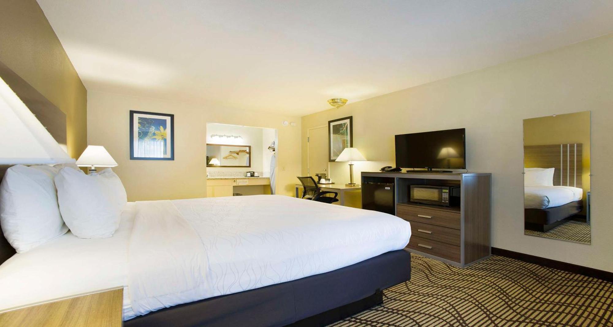 Surestay Plus Hotel By Best Western Sacramento North Extérieur photo