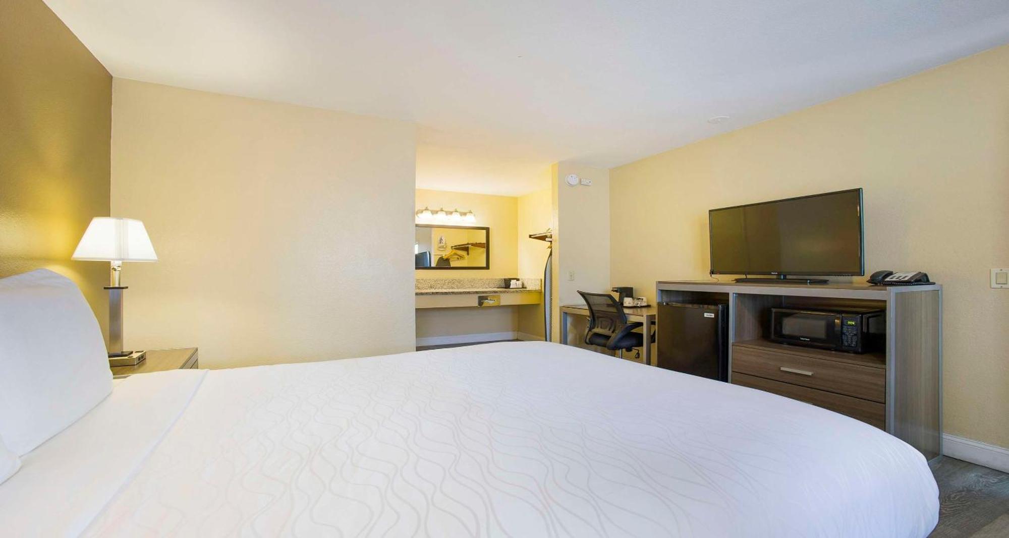 Surestay Plus Hotel By Best Western Sacramento North Extérieur photo