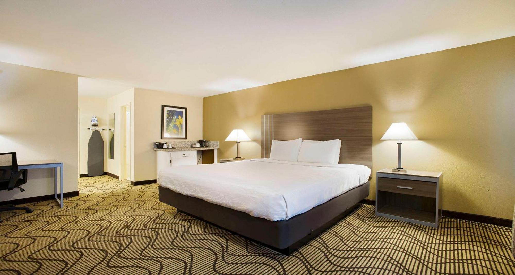 Surestay Plus Hotel By Best Western Sacramento North Extérieur photo