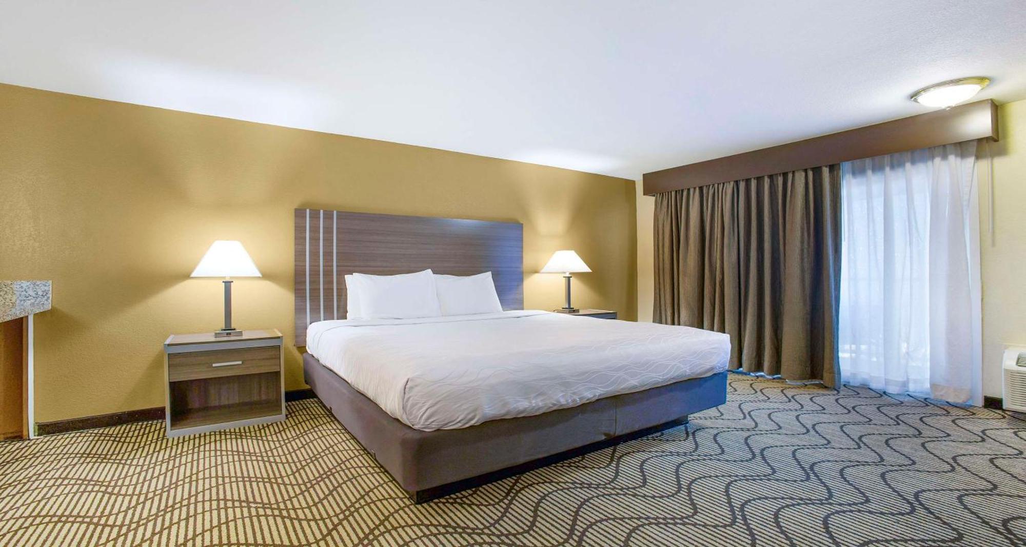 Surestay Plus Hotel By Best Western Sacramento North Extérieur photo